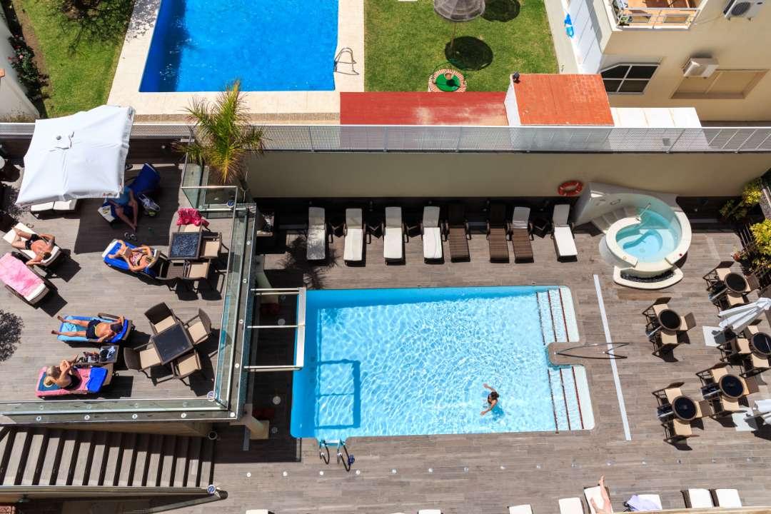 Moon Dreams Torremolinos - Adults Recommended Hotel Exterior foto